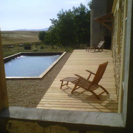à La Ferme Au Milieu Des Lavandes Valensole