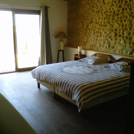 A La Ferme Au Milieu Des Lavandes 3*